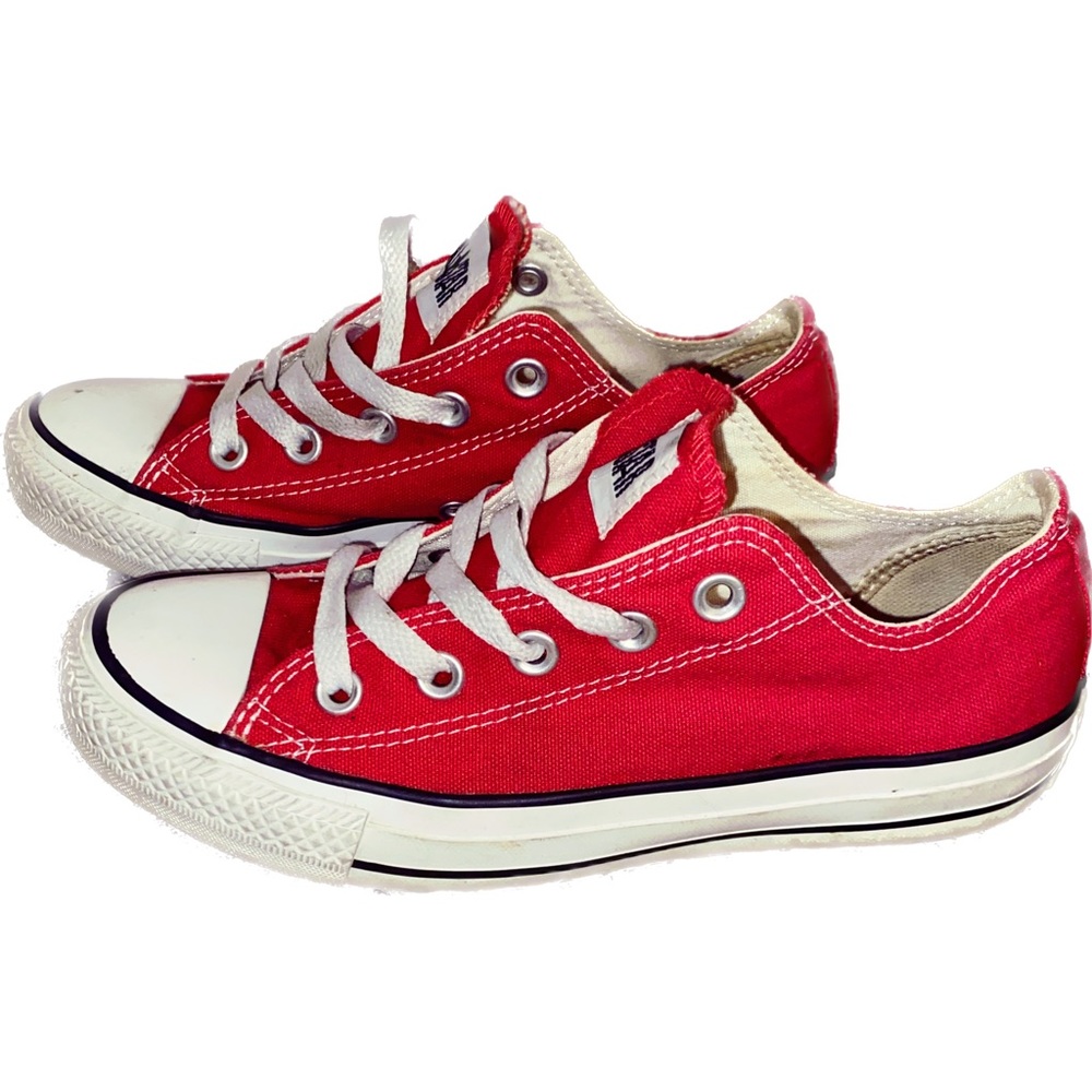 Converse Chuck Taylor Size 6